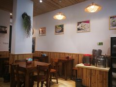 -老前童小吃(北明程路店)