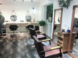 -Meet salon 遇见造型