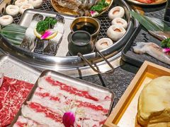 -何发发和牛烧肉·鳗鱼榴莲放题自助(乐峰广场店)
