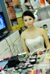 正面造型-上海彩妆秀摄影设计有限公司