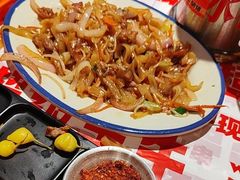 -威记烧嘢·南宁烧烤·超级生牛(绿地店)