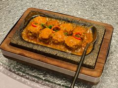 狮子头-梧桐北京烤鸭·铜锅涮肉(海岸城店)