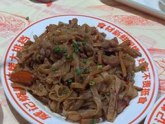 -威记烧嘢·南宁烧烤·超级生牛(绿地店)