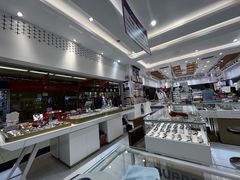 -美式眼镜·授权蔡司.依视路.尼康.豪雅.明月(人民广场店)