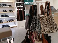 -hotwind热风(中贸广场店)