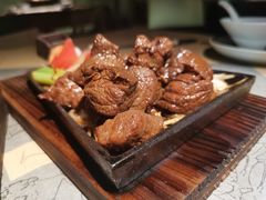 铁锄牛排-穹六人间 people 6(岳阳路店)