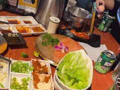 -山之屋炭火烧肉·生啤畅饮(大朗万科中央公园店)