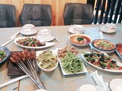 -六福烧烤酒馆(秦隆步行街店)