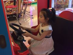 -汤姆熊欢乐世界(滨江店)