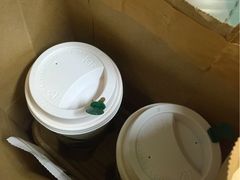 -星巴克臻选(盐城金鹰聚龙湖店)