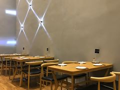 大堂-茶米烧腊茶餐厅(石龙店)