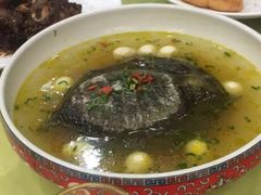 -山明水秀大饭店