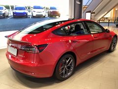-TESLA 特斯拉(上海太古汇体验店)
