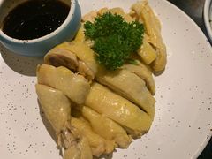 特色白切鸡-老头儿油爆虾·知味杭州(爱琴海购物中心)
