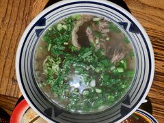 羊肉汤-袁家村关中印象美食(万象汇店)