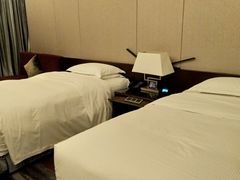 -广州天河希尔顿酒店