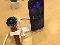 -华为授权体验店(万航渡路)