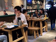 大堂-木屋烧烤(岗顶二店)