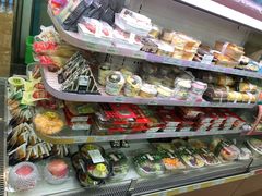 -全家便利店(东直门店)