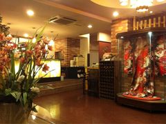 -炼火烤肉店
