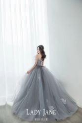 -Lady  Jane高端婚纱礼服馆