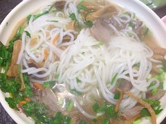 -黔阿牛菌汤牛肉粉全牛火锅(喷水池店)