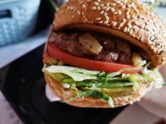 -The Habit Burger Grill 哈比特汉堡(世博店)