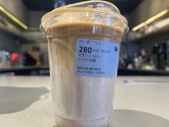 -瑞幸咖啡(南京绿地之窗店)