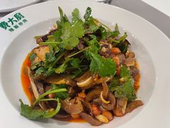 -费大厨辣椒炒肉(黄兴中心广场店)