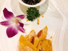 白斩鸡-梅龙镇酒家(南京西路总店)