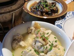 -头上红煨盐鸡·非遗院子餐厅
