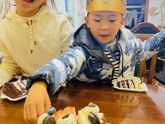 -皇冠幸福里动物奶油生日蛋糕(光谷软件园店)