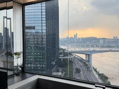 -Yolo私汤温泉设计师酒店(重庆南滨路店)