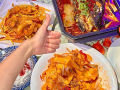 -巴特餐饮6加1音乐餐吧·新疆菜