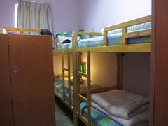 六人女生间-七贤国际青年旅舍(西七路分店)