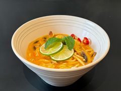 奶酸酸辣辣冬阴功意面-SorSod 咖啡&食堂