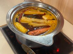 -爱客得牛排海鲜烤肉·火锅自助(春熙路黑金好店)