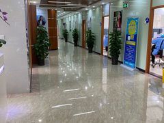 -茂菊口腔连锁(浦东南路店)