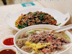 -华威达牛庄(黄埔大道西店)