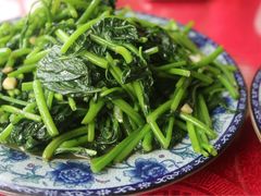 蒜蓉炒地瓜苗-生态苑农庄(十里画廊遇龙河店)
