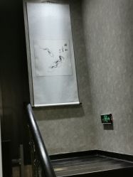 -威思丽高温瑜伽会馆