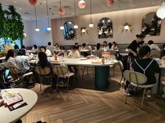 -必胜客(WOW中心城店)