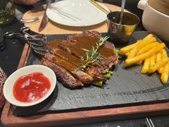澳洲和牛大脊骨牛排M2-重庆尼依格罗酒店·欣厨Niccolo Kitchen