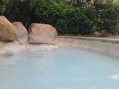 -森波拉火山温泉