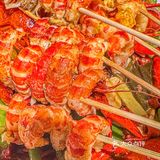 知道的人越多，倒闭的小龙虾店越多