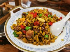 -老崇左特色风味食馆