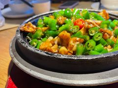 石锅蛙仔-荣小馆(椒江青悦城店)
