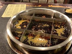 -邓莽子老火锅(中兴路总店)