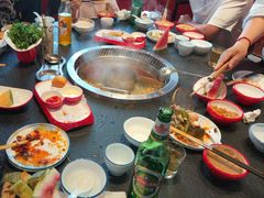 -醉董牛川派鲜肉自选火锅(烟台店)