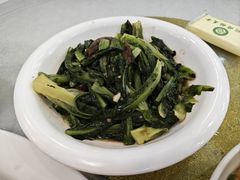 -胜记烧鹅美食